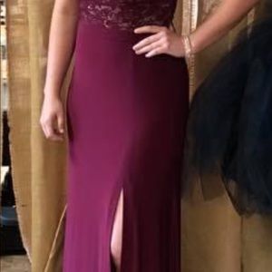 Maroon. Slit. Halter top. Size 9